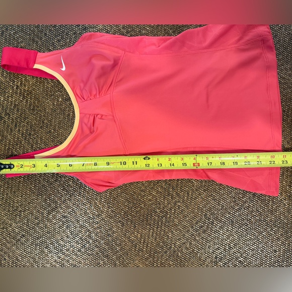 Nike Dri-Fit Tank Top - Picture 8 of 9